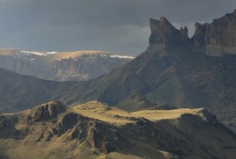 Caucasus / ***