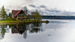 Cottage by the lake / ***