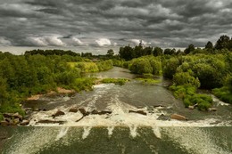 Over the river / ***