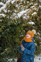 Snowball / ***