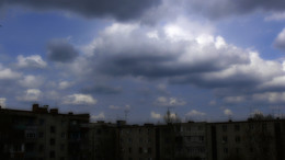 Before the rain. / ::::