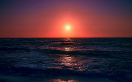 Sunset and the Sea / ***