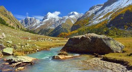 Autumn in the mountains / ***