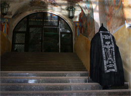 their own way ... / ***