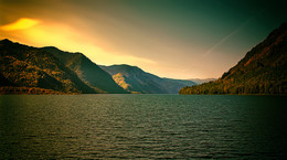 Lake Teletskoye / ***