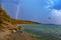 In the Storm / http://www.youtube.com/watch?v=s7QXiwa9A1M