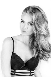 The promise of autumn / ***