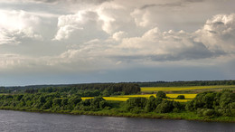 Before the storm / ***