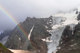 *** Rainbow in the mountains / ***