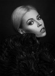 &nbsp; / Ph: Ariadna Belkina 
Md: La Mar
Make up &amp; hair: Li Lobanova
Dress: Alisa Maksimova