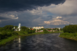 Before the storm / ***