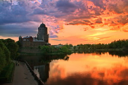 Before the storm / ***