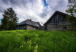 House in the village ... / ***