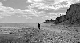 Lighthouse / ***