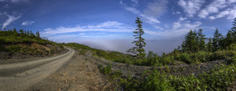 Road to clouds / ***