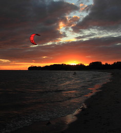 On the sunset / ***