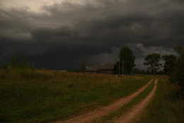 Before the storm ... / ***