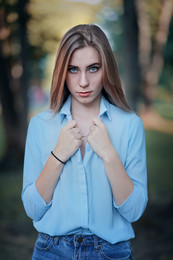 &nbsp; / ***