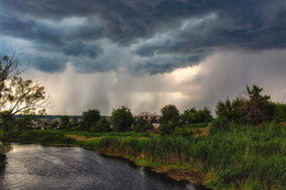 Before the storm / ***