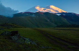 Elbrus / ...