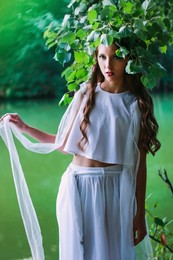 Forest Nymph / ***
