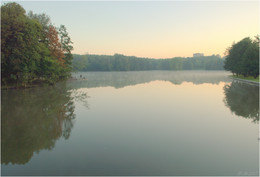 Lone fisherman / ***