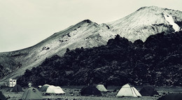 pyramids / ...