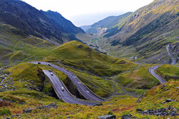 Transfăgărășan / ***