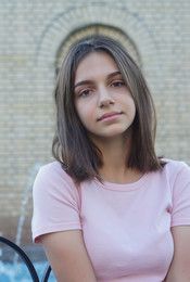 &nbsp; / ***