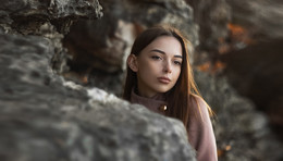 &nbsp; / ***