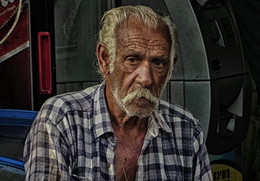 Old man / ***