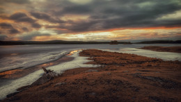 Sunset / ***