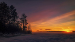 Sunset on the lake / ***