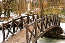 Winter Day Bridge / ***