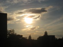 The sky above the city / ***