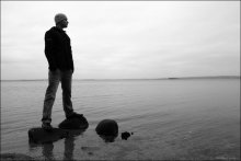 in dreams of distant stranah_ / ---