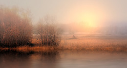 Autumn mists ... / ***