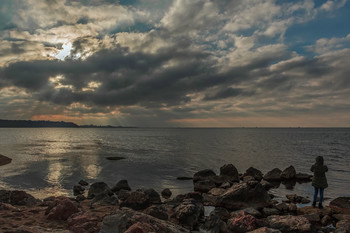 Evening at Sea / ***