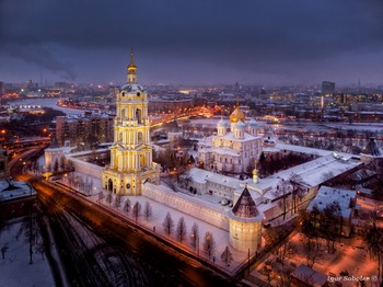 Novospassky Monastery / ***