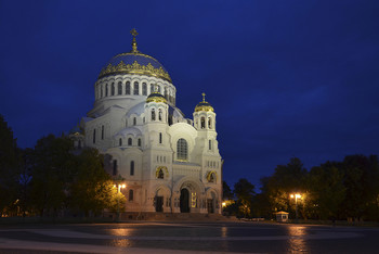 Kronstadt Naval Cathedral / ***