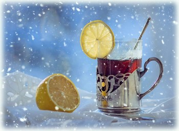 Tea with lemon / ***