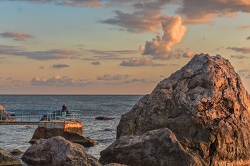 In the blue sea / ***