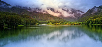 Lake ... / ***
