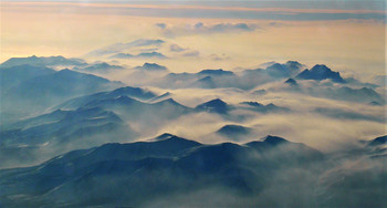 Misty Mountains / ***
