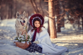 Little Red Riding Hood / ***