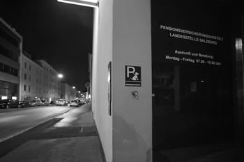 Parking / ***