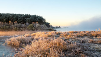 Autumn landscape. / ***