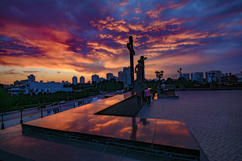 Evening Ekaterinburg / ***