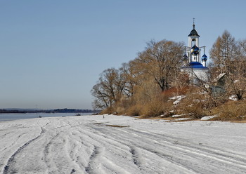 Oncoming of spring / ***