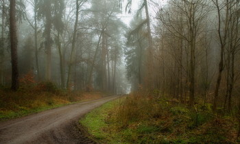 There is round the corner ... / ***